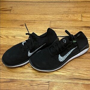 Nike Free RN Flyknit